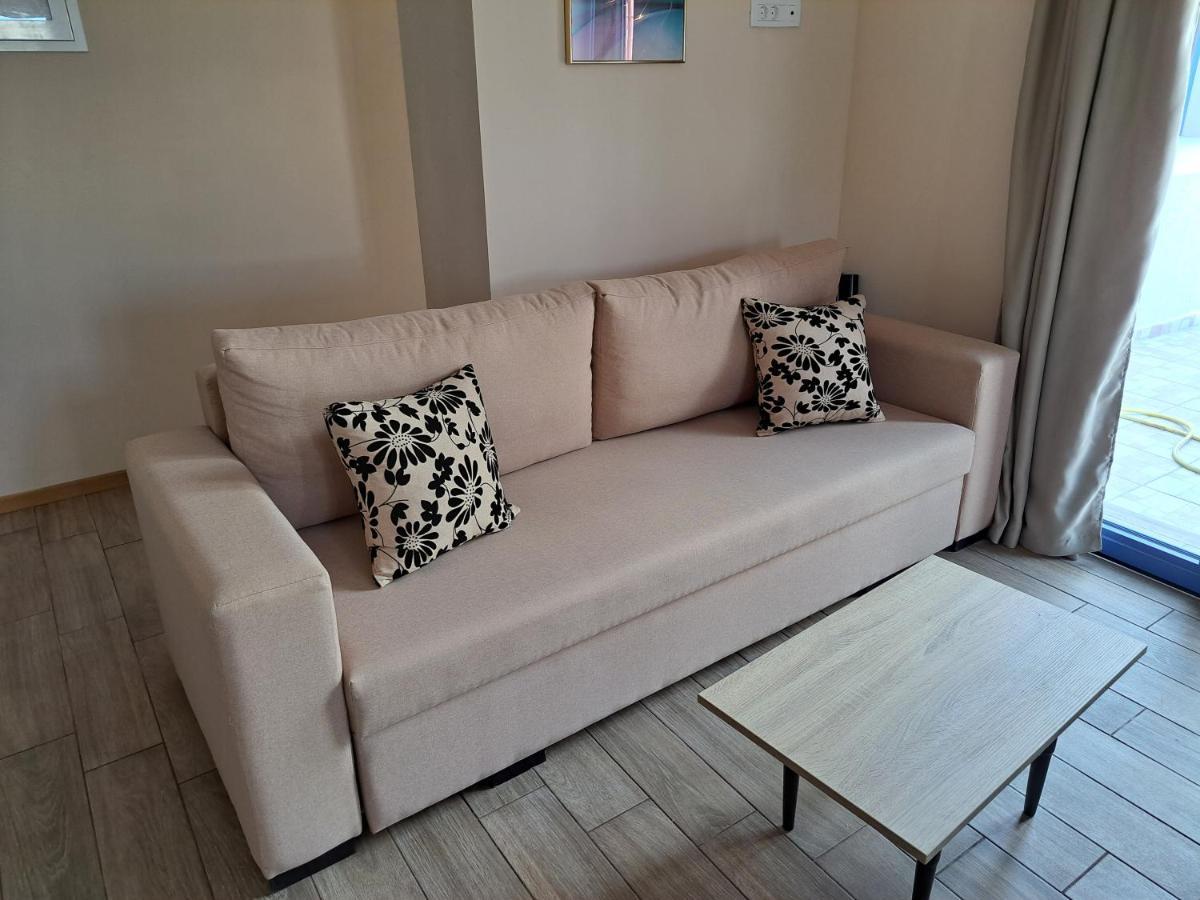 Blue Moon Apartment Agia Efimia Exterior foto